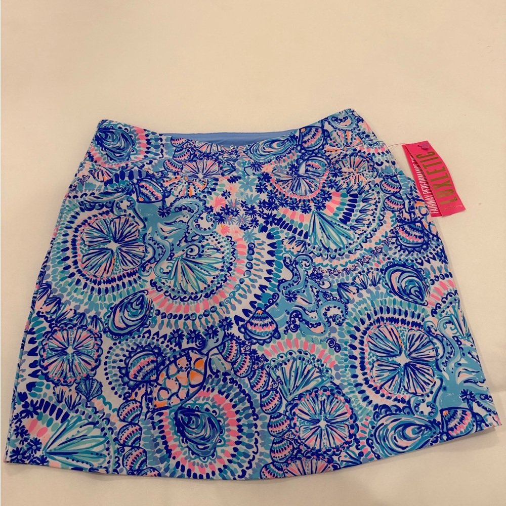 NWT Lilly Pulitzer Monica skort, Size 6, in color blue Grotto. $98